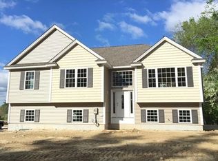 790 Nashua Rd, Dracut, MA 01826