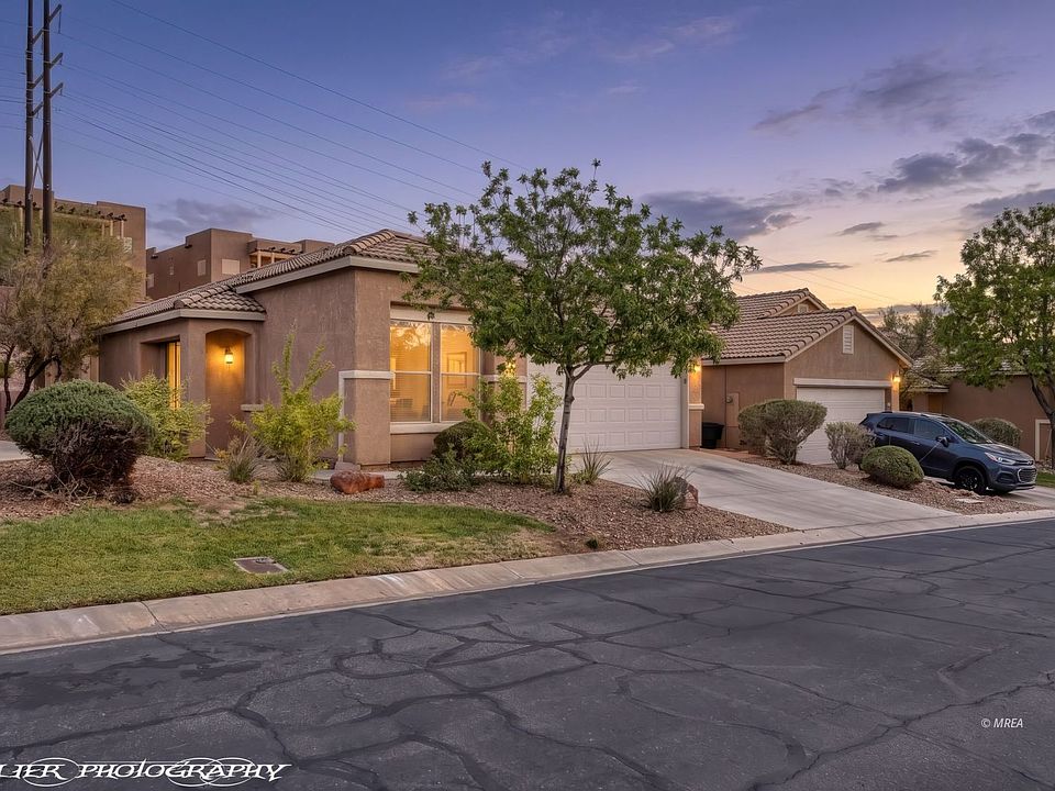 1st image of 464 Canyon View Way