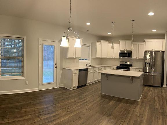 5th image of 3763 Glencourse Way