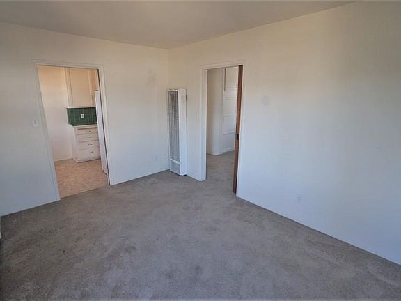 3rd image of 840.5 Emerald St