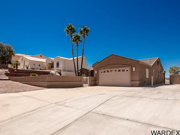 3rd image of 661 Wayside Dr