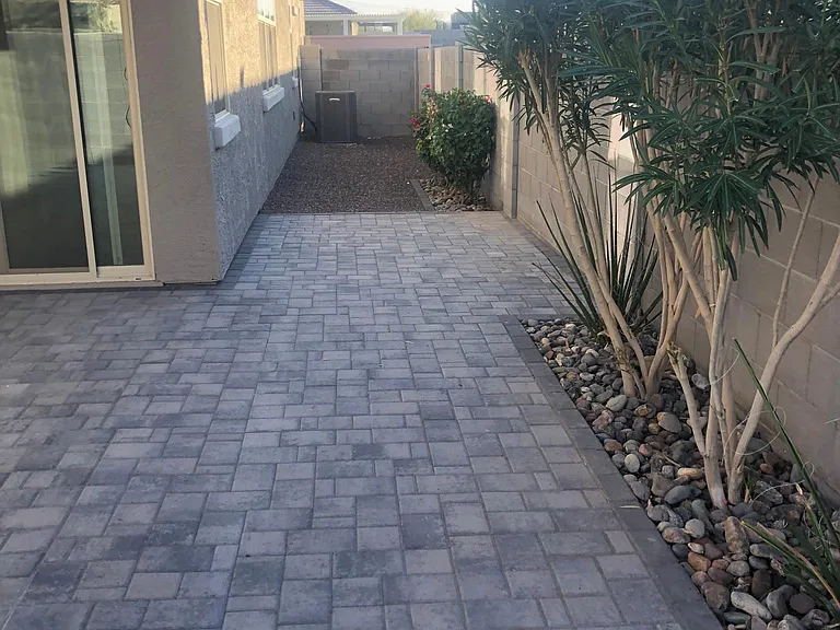 17654 W Hubbard Dr — Photo 7