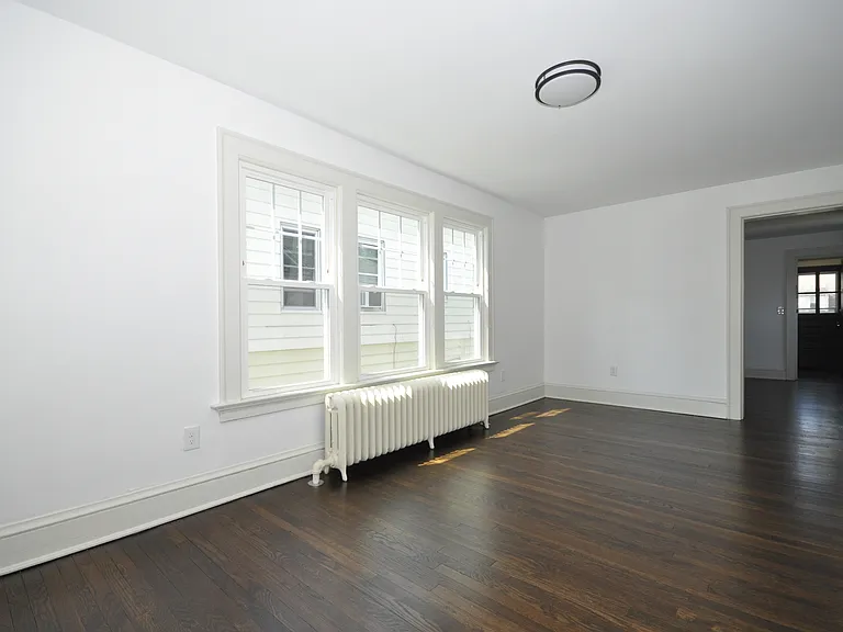 20 Mountain St #2 — Photo 9