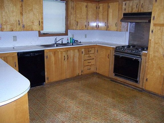 2nd image of 322 Glynn Ave