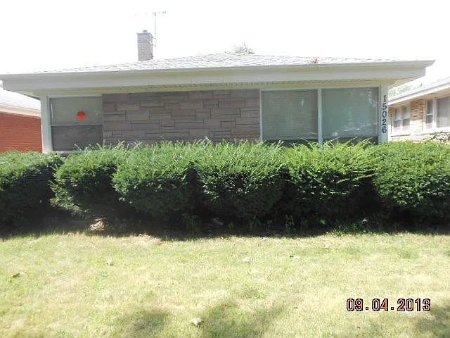 15026 Oak St photo 1