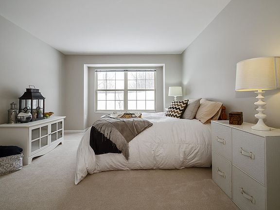 4th image of 500 S Edwards Blvd Unit 50