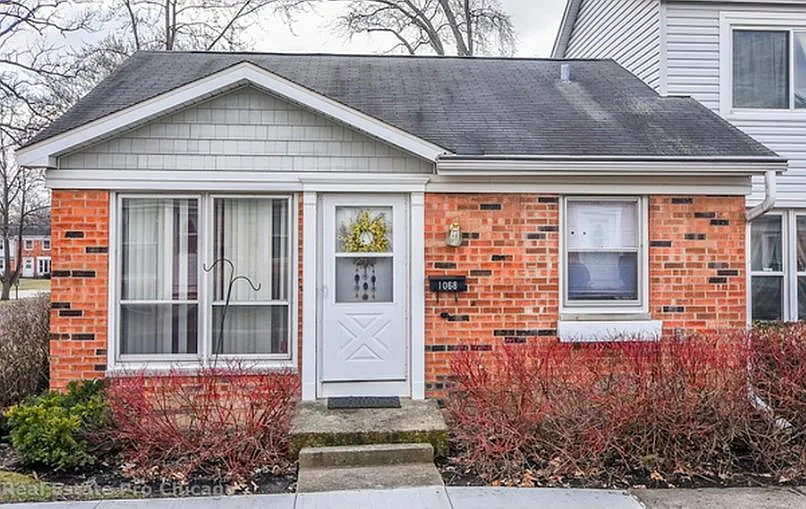 1068 Bristol Ct