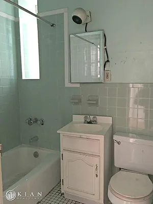 Sold by Kian Realty | media 7