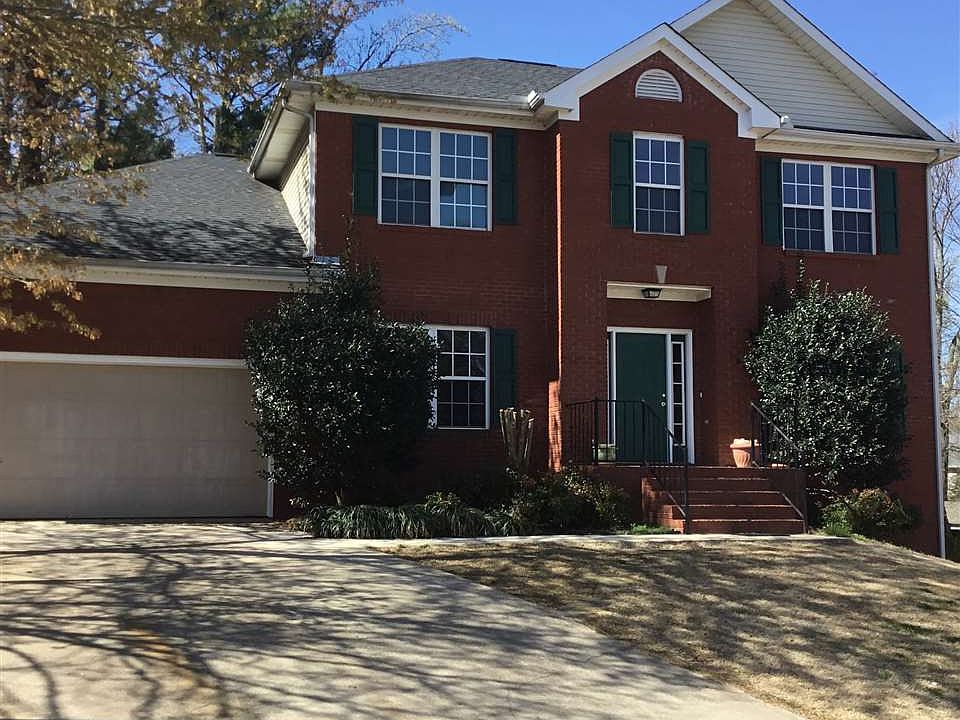 1st image of 409 Barrington Hills Dr
