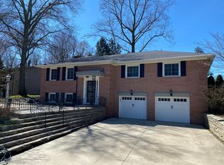 5547 Olde Post Rd, Sylvania, OH 43560