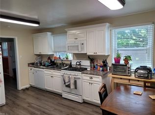 1912 Frizzell Dr, Virginia Beach, VA 23455