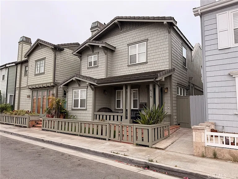 515 W Balboa Blvd — Photo 2