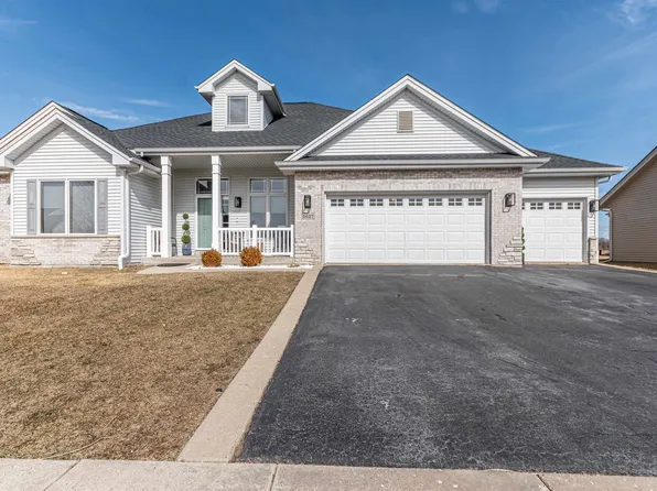 5627 Waters Bend Dr, Belvidere, IL 61008