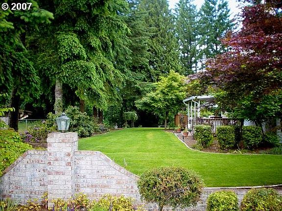 3rd image of 16618 NE 50th Ave