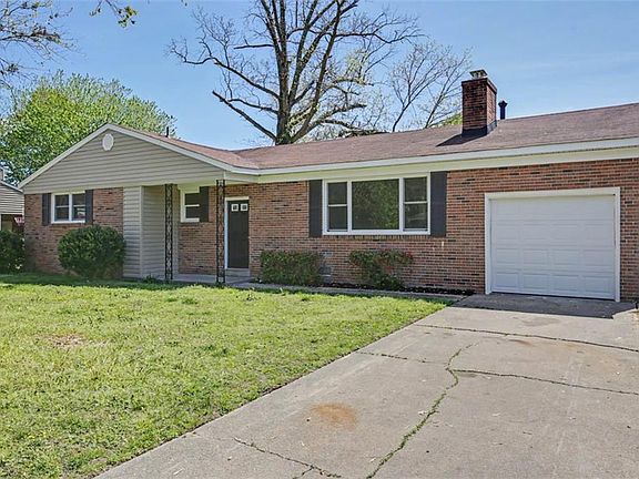 4th image of 319 Pasture Ln