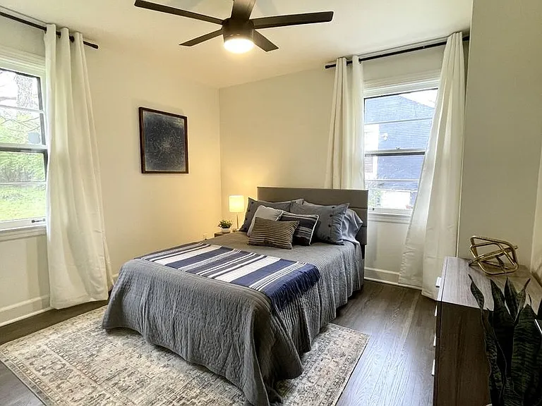 504 Bismark Dr — Photo 16