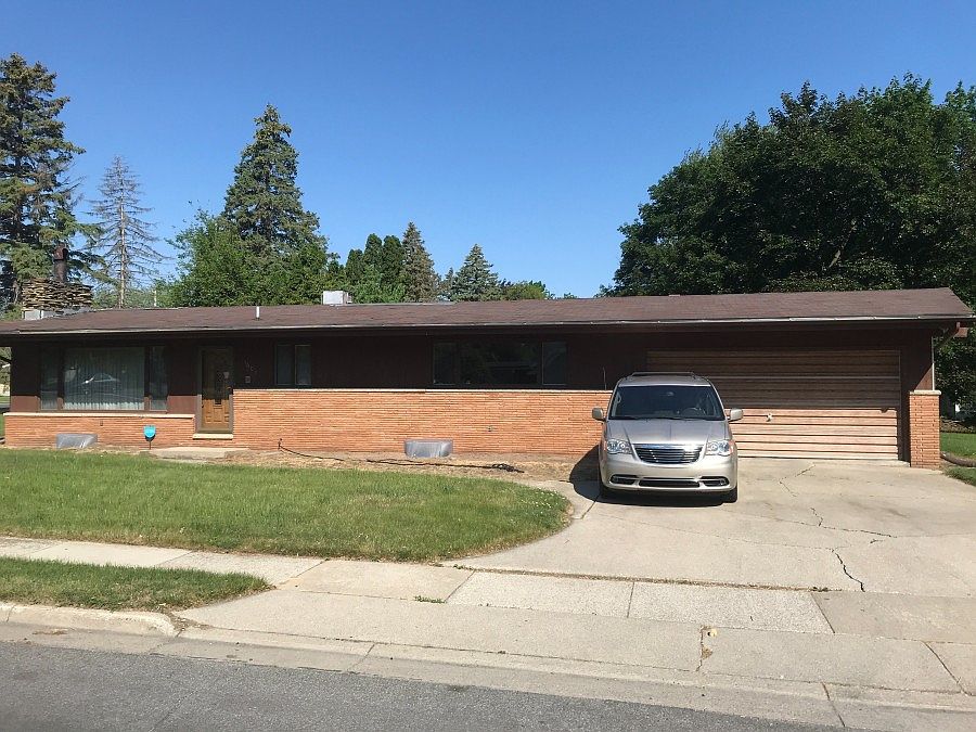1st image of 3605 Southfield Dr