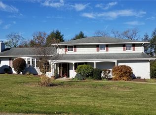 116 Claremont Dr, Lower Burrell, PA 15068