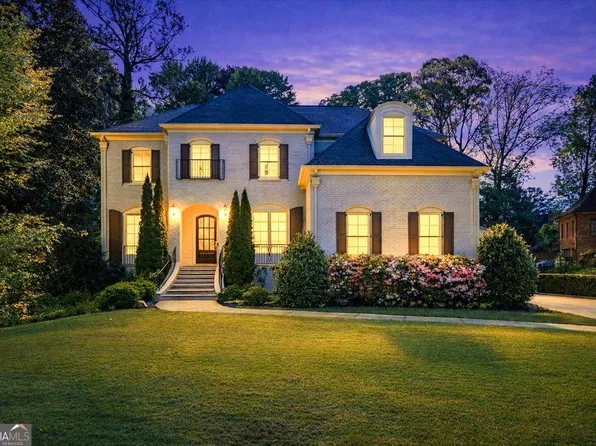 4815 Kitty Hawk Dr NE, Atlanta, GA 30342