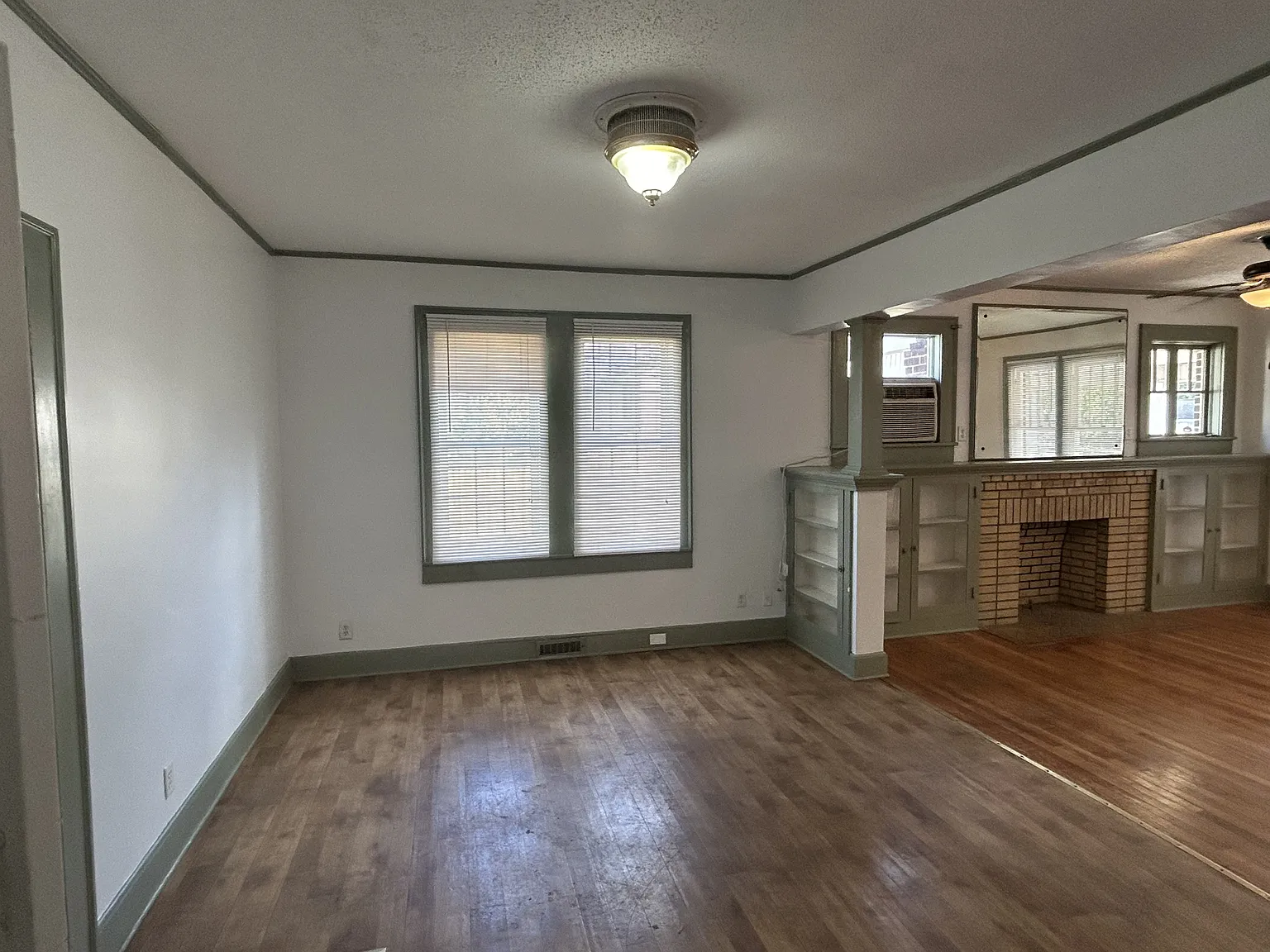 445 E Eufaula Street - 1 — Photo 2