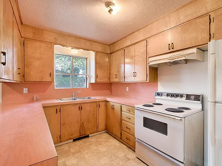 3410 W Sunset Ave — Photo 9