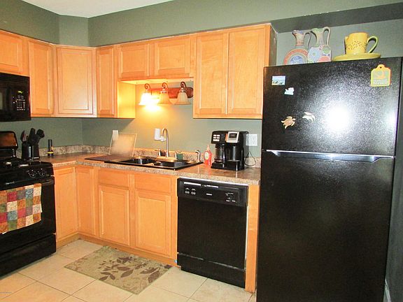 4th image of 526 Northside Dr