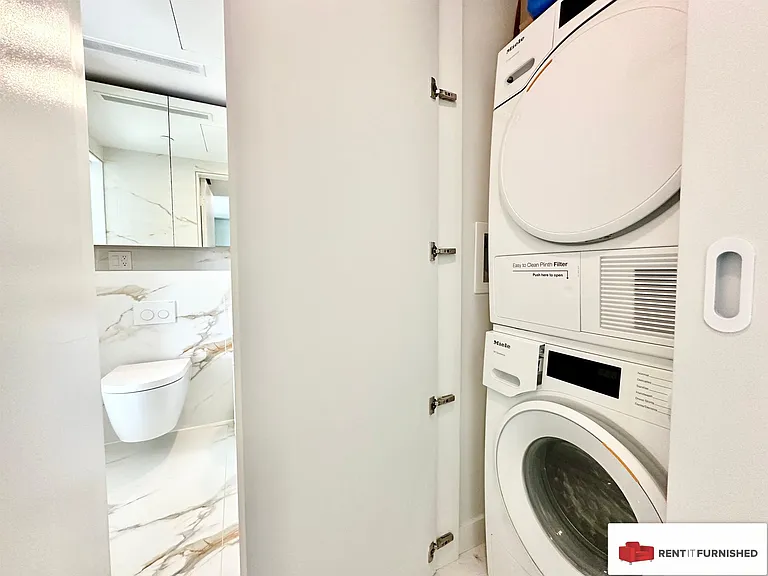 1033 Nelson St #1901 — Photo 16