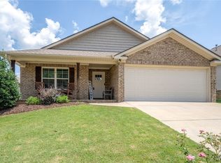 5370 University Gardens Dr, Cottondale, AL