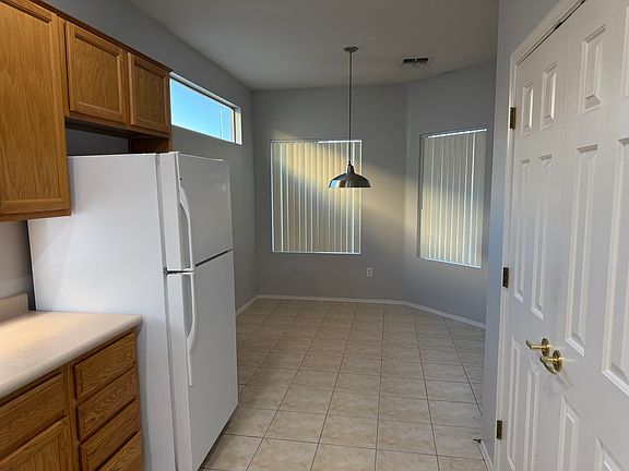 4th image of 1842 Eagle Mesa Ave