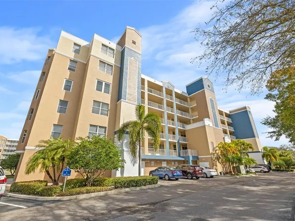 960 Starkey Rd APT 1104, Largo, FL 33771