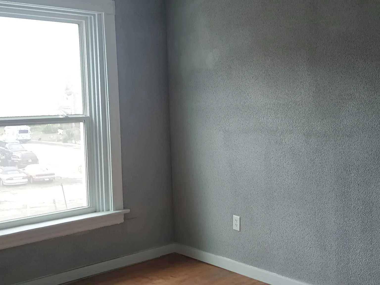 4749 McMillan Ave — Photo 3