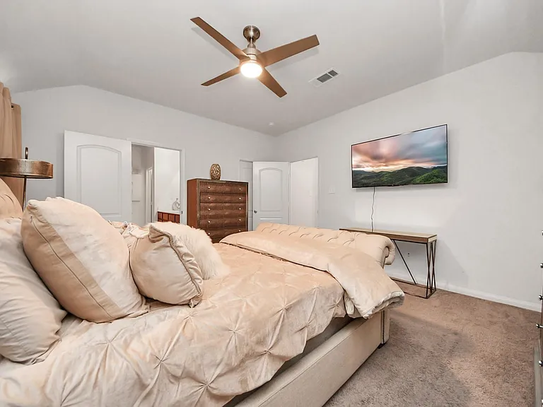9423 Grand Spark Dr — Photo 34