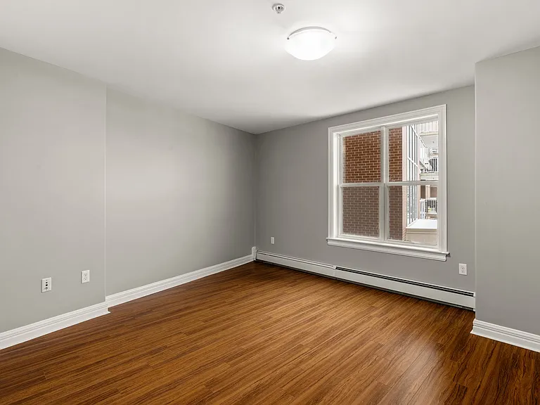 235 Baker Dr — Photo 12