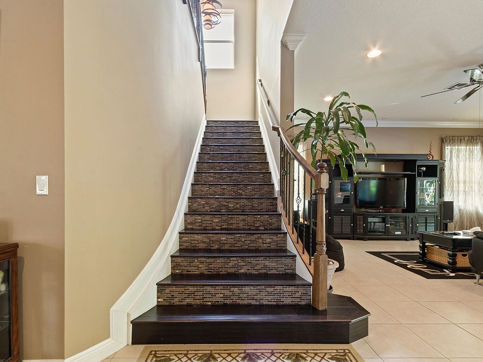 1st image of 2755 Pillsbury Way