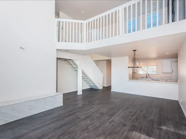 4587 Essex Ct, Carlsbad, CA 92010