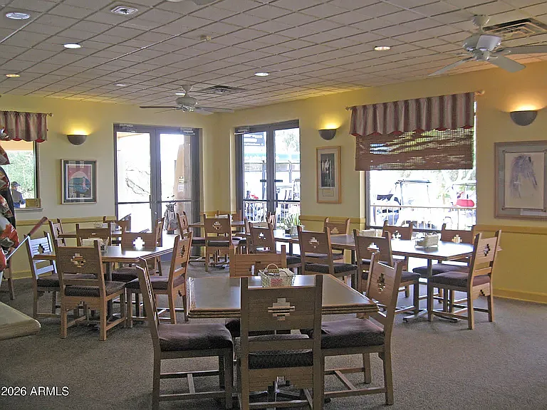 Club house cafe