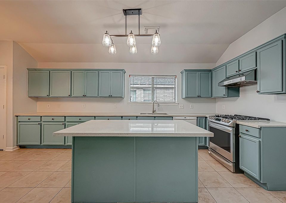 1st image of 1922 S Bevington Oaks Cir
