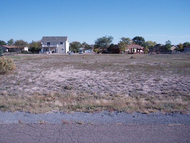 1st image of 393 E Cheney Dr