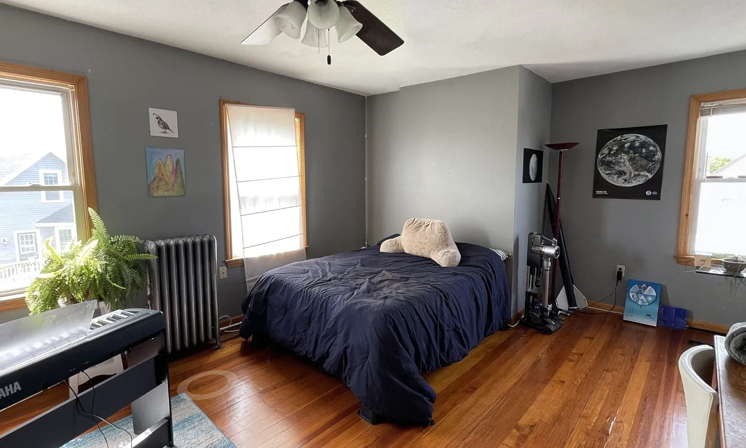 6/1/27 Tufts area 4BR - huge apartment, near T & campus — Photo 1