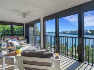 2400 Gulf Shore Blvd N APT 205, Naples, FL 34103