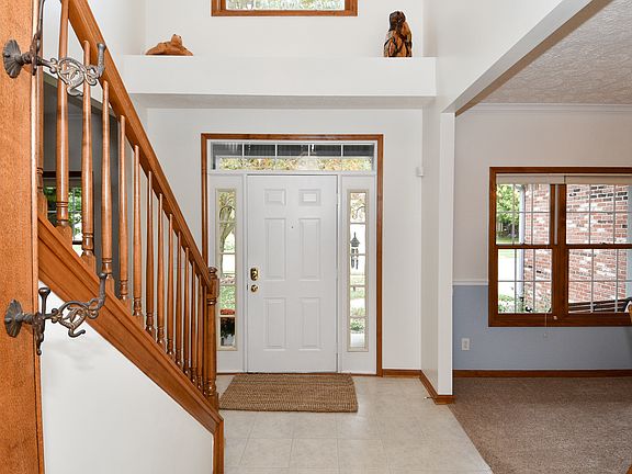 4th image of 8657 Holm Mountain Cir