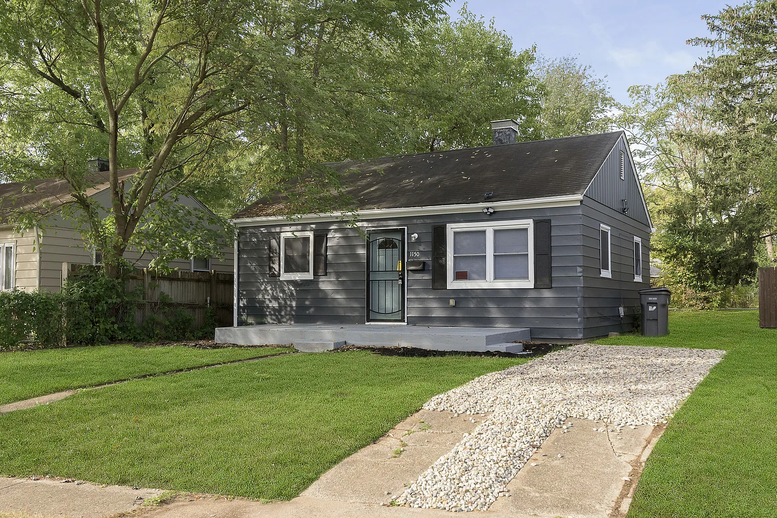 1150 N Goodlet Ave photo 1