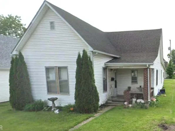 208 S Vine St, Crothersville, IN 47229