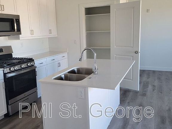 5th image of 5801 S Garnet Dr Building 4