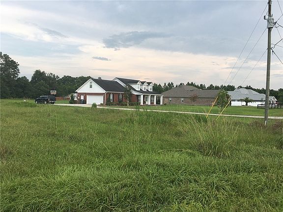 3rd image of 45447 American Dream Dr