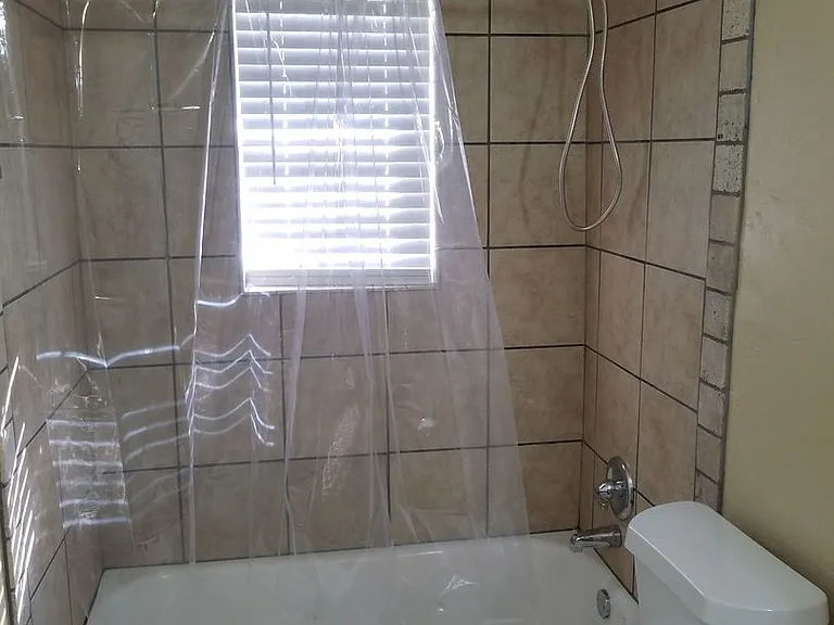 301 N University Dr #9 — Photo 20