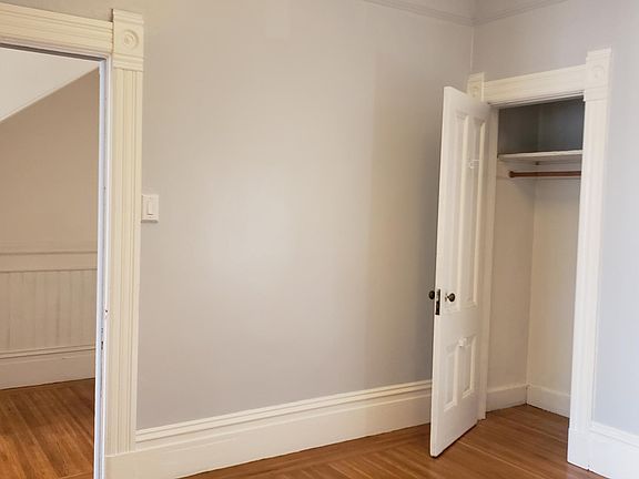 5th image of 285 Chattanooga St