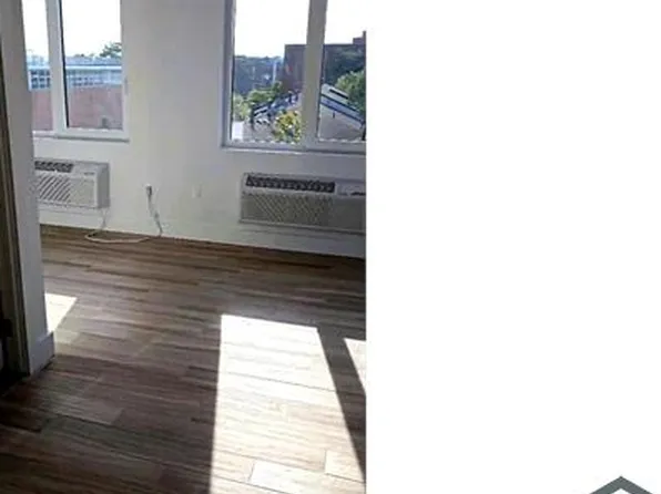 109 Legion St #5B, Brooklyn, NY 11212