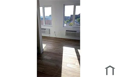 109 Legion St #5B Photo 1