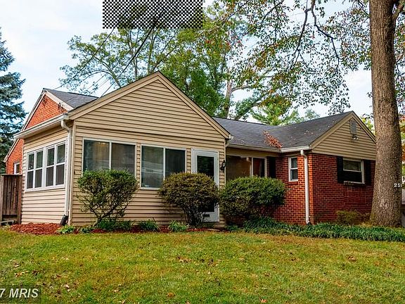 2nd image of 2309 Ashboro Dr